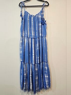 Blue island.  Blue and White Boho Dress with Tassel Tie  Straps. Large. Beach